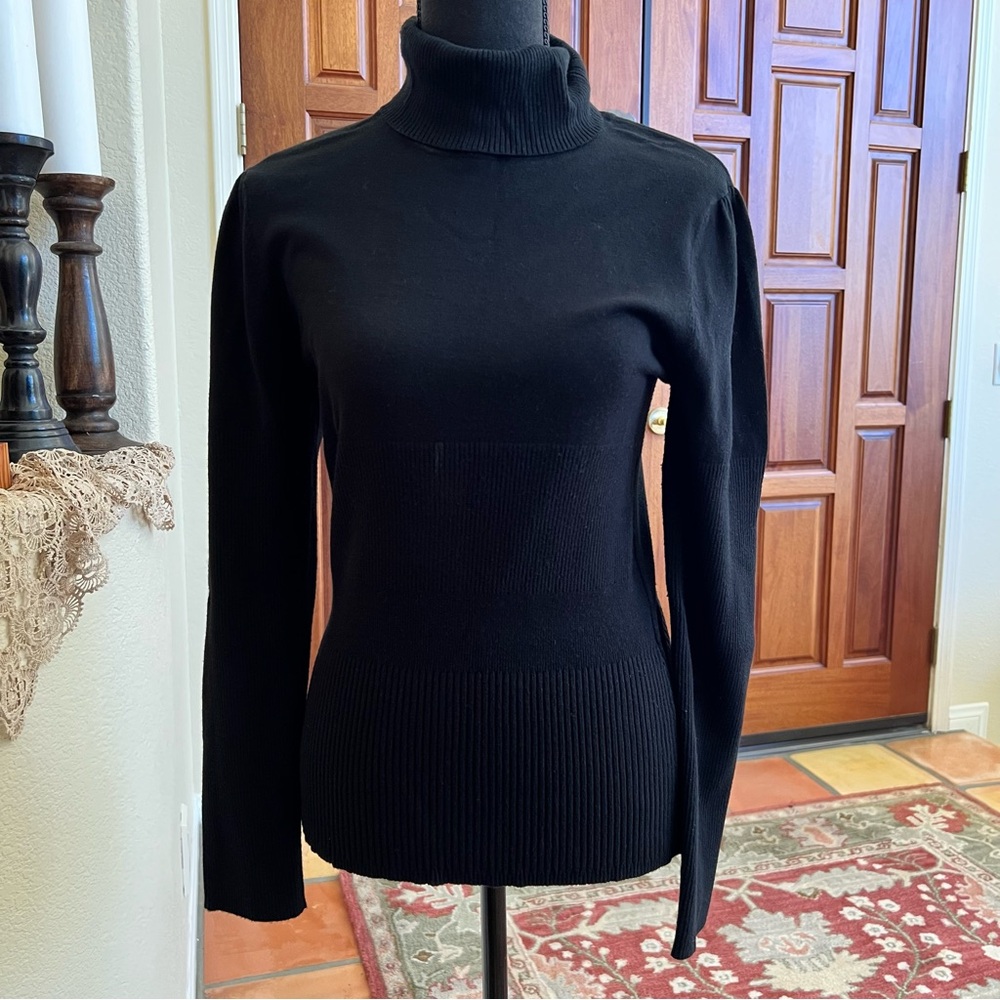 BOUTIQUE ESSENTIALS Large BLACK TURTLENECK LONG SLEEVE RIBBED BOTTOM & CUFFS